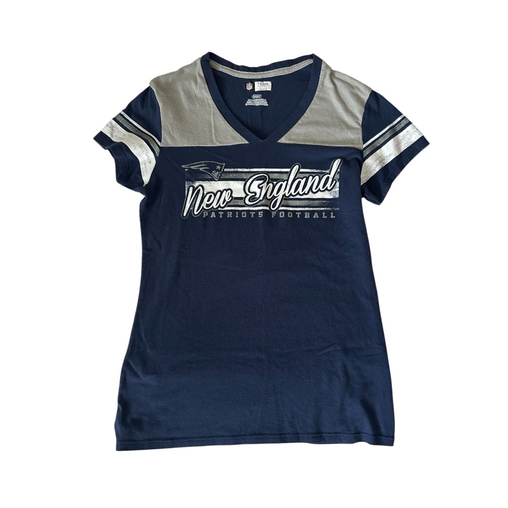 NFL • New England Patriots V Neck T-Shirt